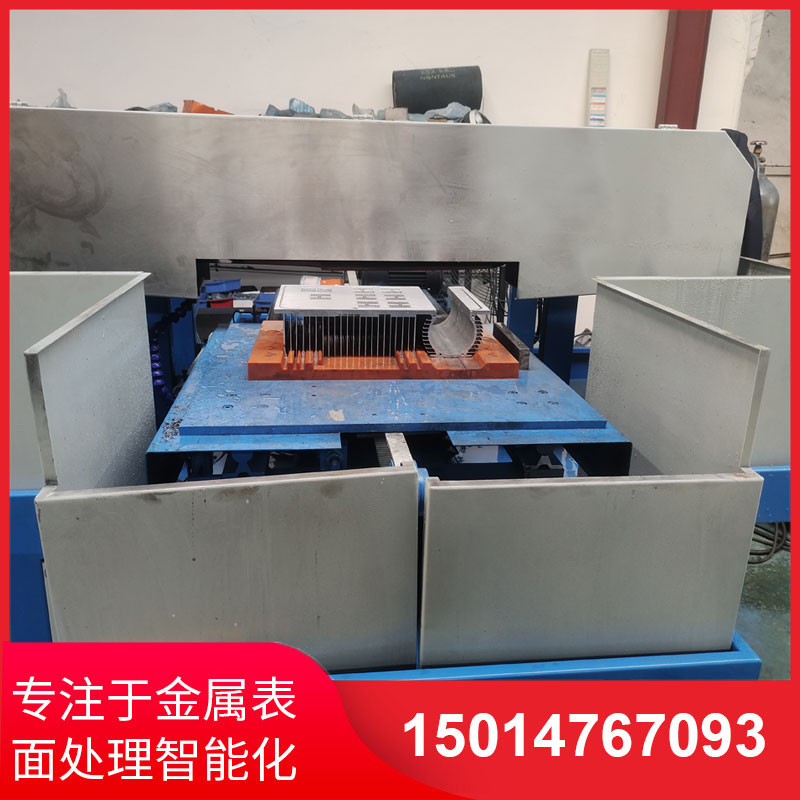 鋁(lv)材直紋(wen)拉絲機廠(chang)傢