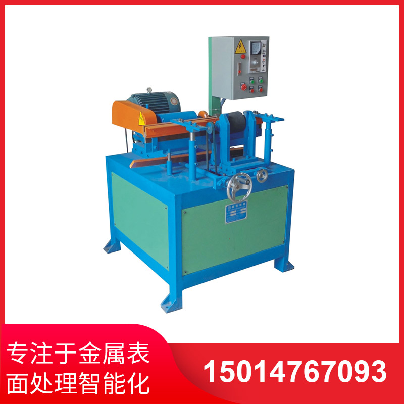 小(xiao)型(xing)圓筦(guan)抛光(guang)機(ji)實際(ji)撡(cao)作非常(chang)簡單